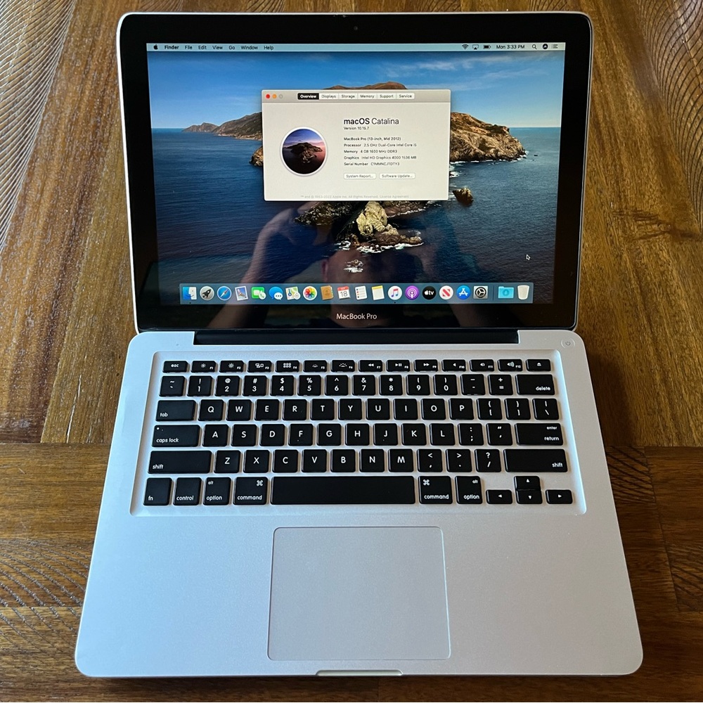 13” Apple MacBook Pro Laptop